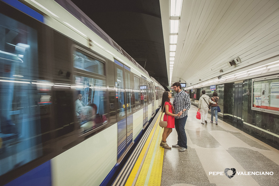 Preboda en el Metro de Madrid y calle Alcalá