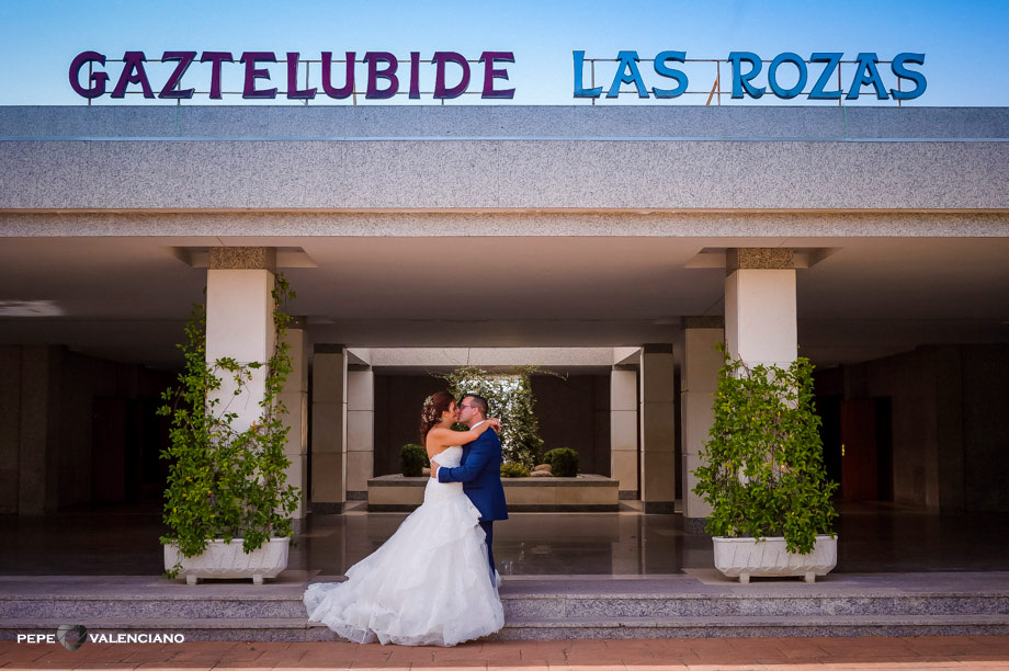 soltero congelador chasquido BODA EN GAZTELUBIDE LAS ROZAS - Fotógrafo de bodas en Madrid