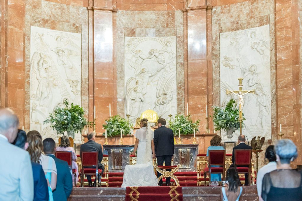 CEREMONIA EN LA IGLESIA ESPIRITU SANTO