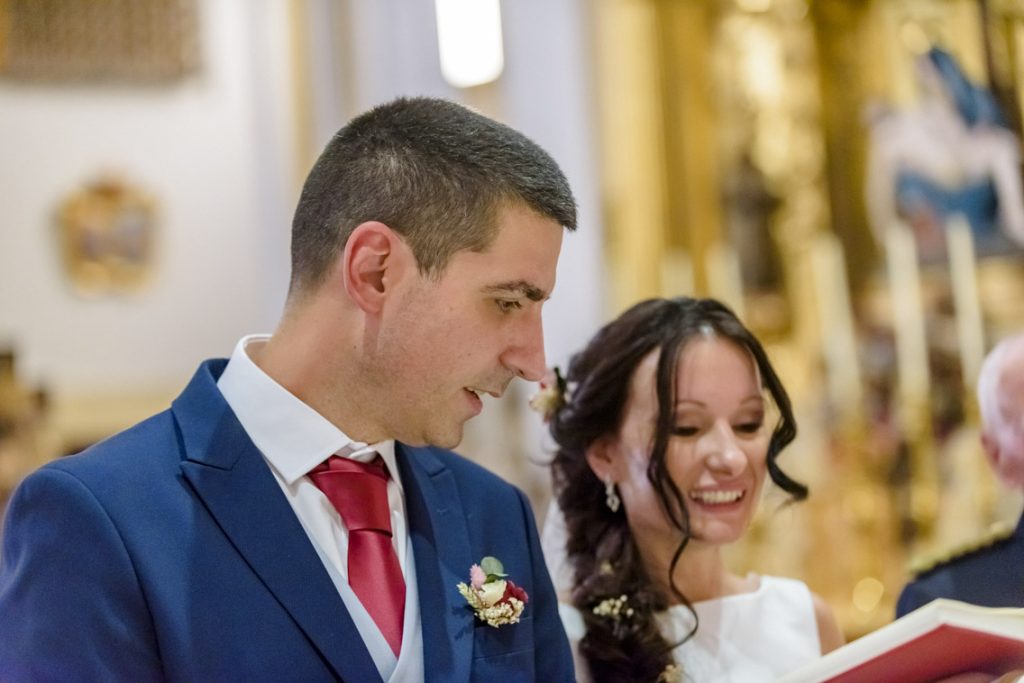 FOTO BODA EN IGLESIA CATEDRAL CASTRENSE