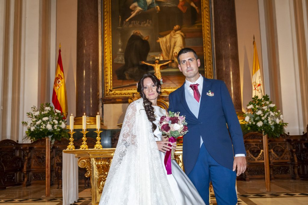 FOTO BODA EN IGLESIA CATEDRAL CASTRENSE