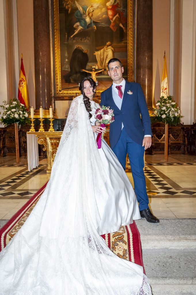 FOTO BODA EN IGLESIA CATEDRAL CASTRENSE